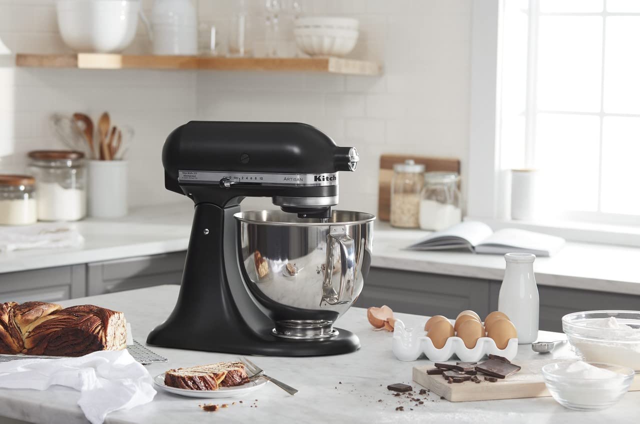 KitchenAid Artisan Plus Stand Mixer - Black Matte