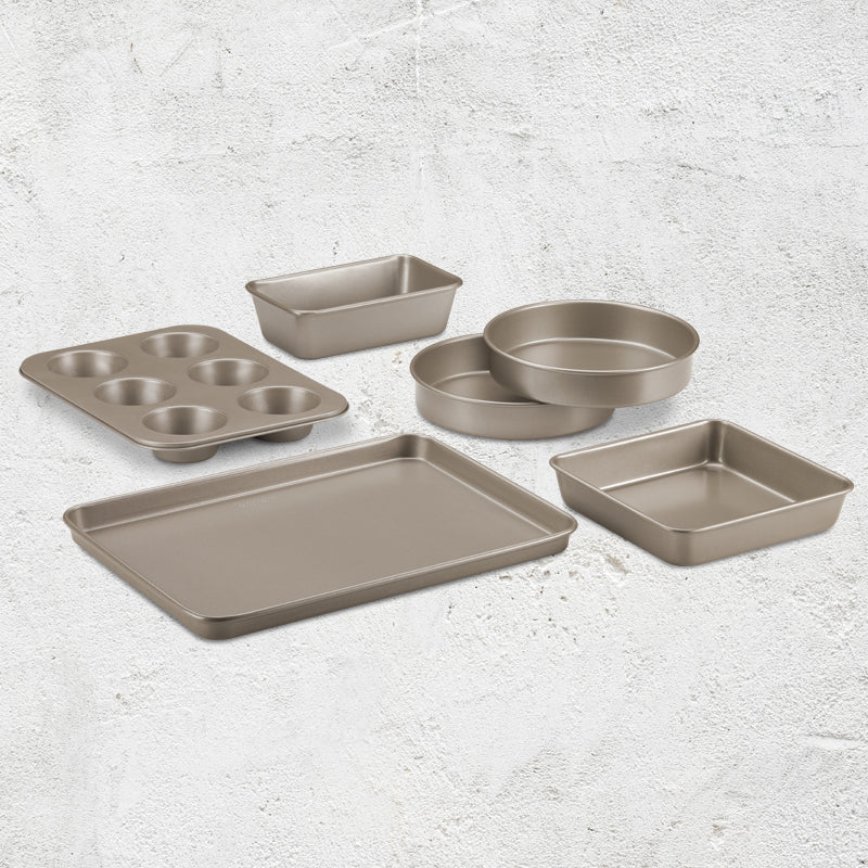 Cuisinart 6 PC Bakeware Set - Champagne