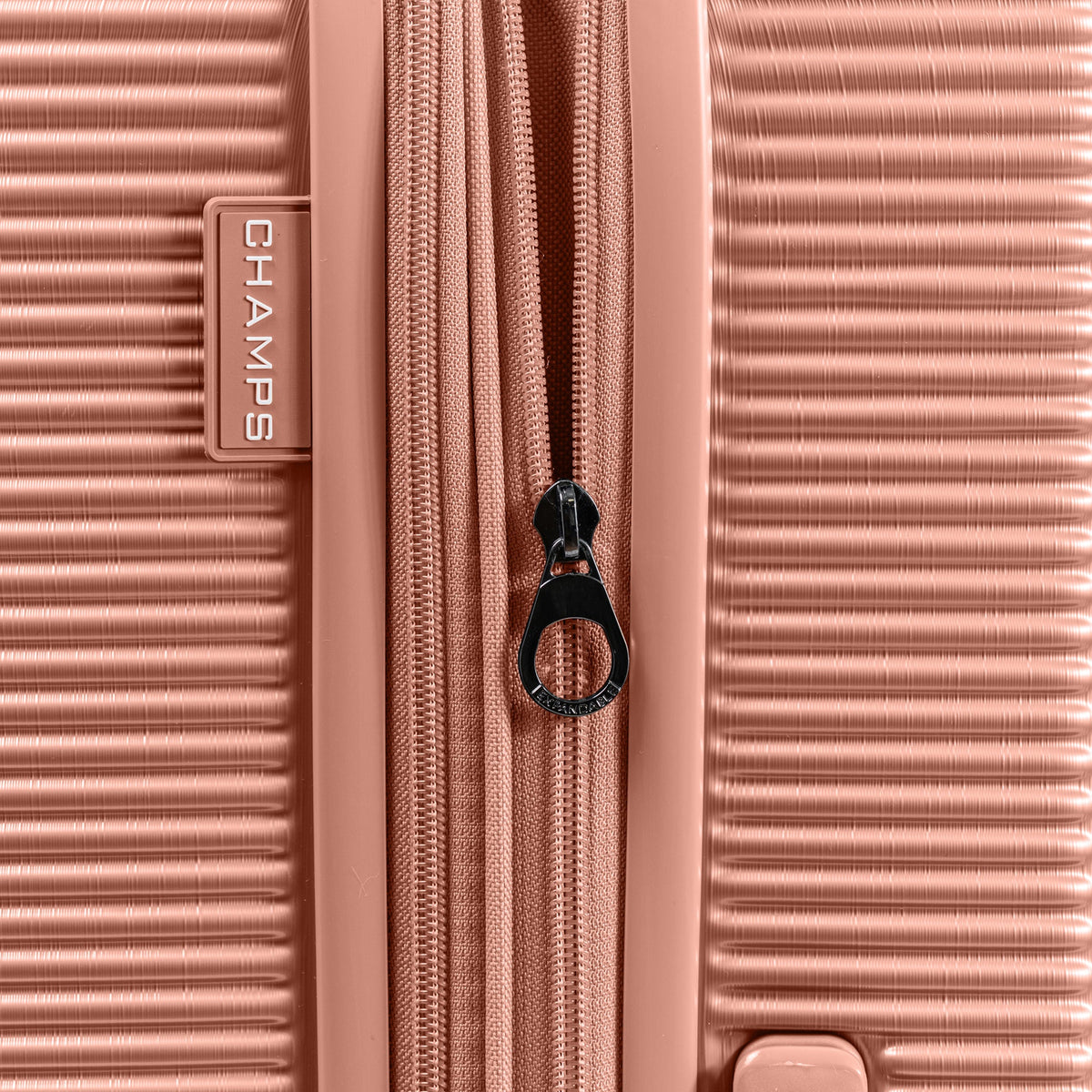 Iconic II / Carry-on